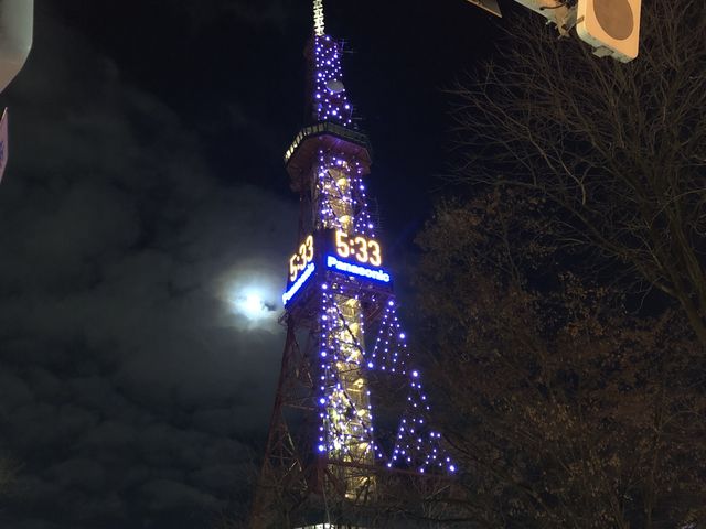 �����_����_�����ۂ�e���r��