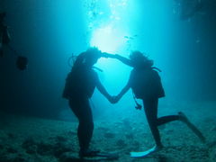 ~L|̃}Nu Gigiւ̓eʐ^1