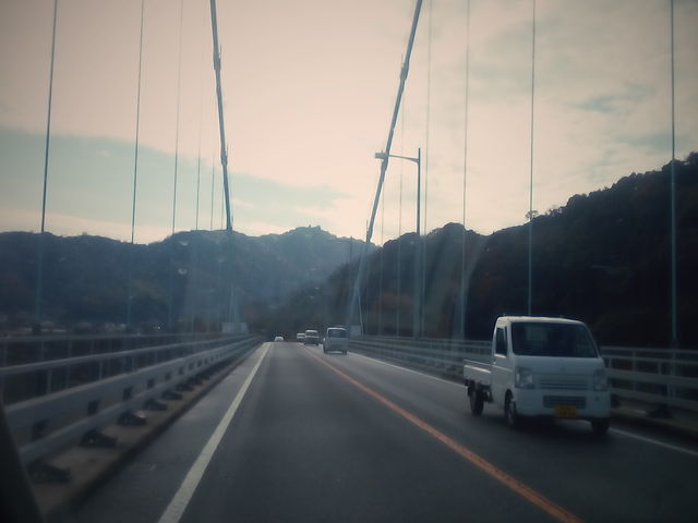 橋を通行中_安芸灘大橋