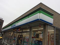 낳̃t@~[}[gԂЂ΂肪u񒚖ړXւ̓eʐ^1