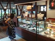 ꂨ񂳂َ̉qH[@jnxn̓eʐ^2