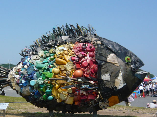 ����N���j�b�N��u�F��̃`�k�v�B�`�k�Ƃ̓N���_�C�̐��˓����̂ł��B_�F��`