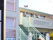 A\j[̉͒Íό𗬊ق̓eʐ^1