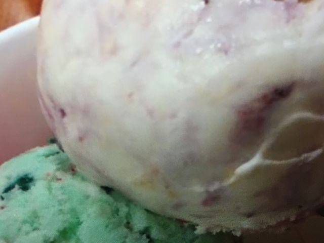 }񂳂̃T[eBACXN[ u[HAT_˓X̓eʐ^1