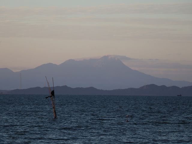 �Ί݂ɂ͉_��x�������܂��B_����C�i�s�m�ΊC�j