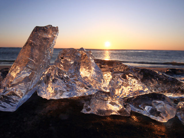 ���̏o���@�̂𕚂��ĎB��܂���_�T�����C�v���f���[�X