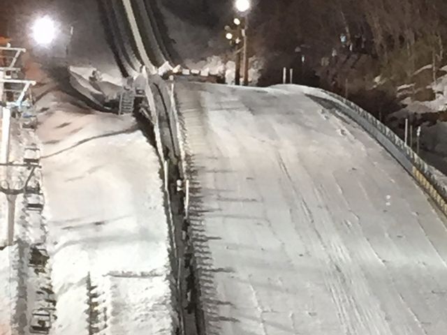 �W�����v��_��q�R�W�����v���Z��