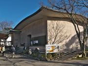 sklfh̏CT󕨊ق̓eʐ^1