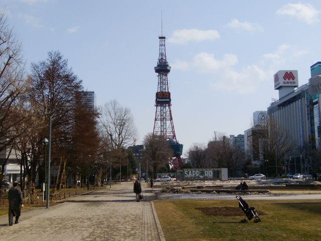 �s�ςł�_�����ۂ�e���r��