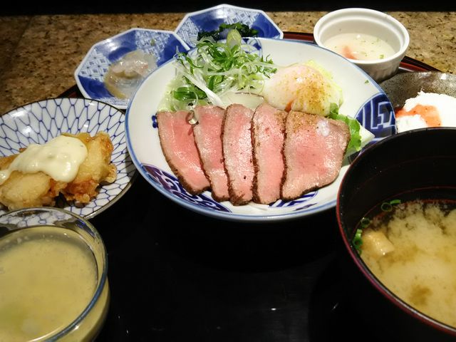 bN}̍炭 ~c}OhrX̓eʐ^1