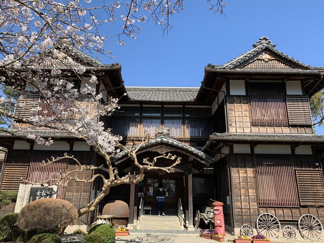 ؑ̌_sjفi2K@ÈYLOفj