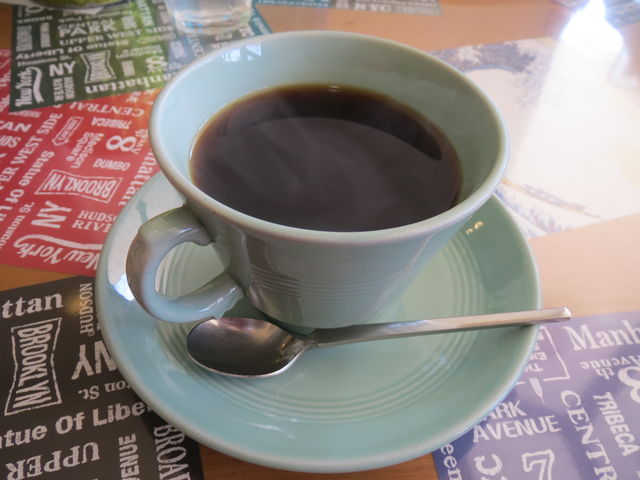 H̕ʂ̃R[q[@̓gARgW_i Pine