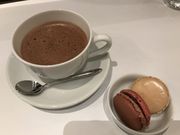 �܂�����̃W�������|�[���E�G���@�� �����~�b�h�^�E���X�̓��e�ʐ^1