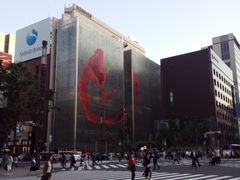 �A���_�[�����Ginza Sony Park�ւ̓��e�ʐ^1