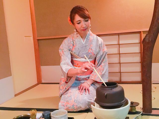 �����������܂�_�َq�܁@�Ԑ�