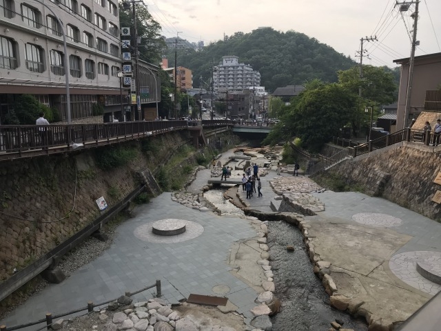 �L�n����_�L�n�̐���