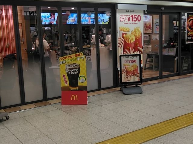 ǂ̃}NhihwVbsOZ^[X̓eʐ^1