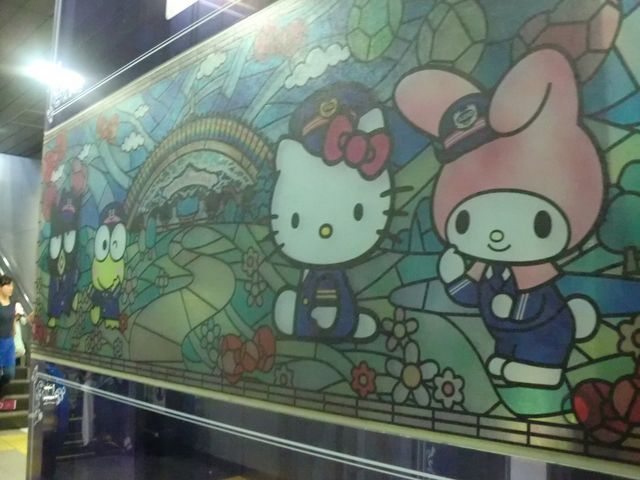 ���D���ɂ��T�����I�L�����N�^�[_�����Z���^�[�w