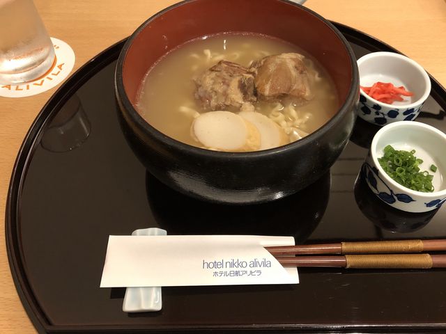 �\�[�L����_���{�����E���������@���a/�z�e�����q�A���r��