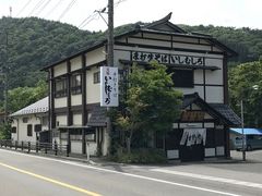 傤̎Ő ނ MC{Xւ̓eʐ^1