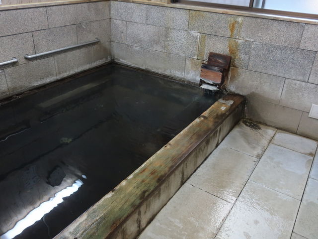 蓒Aʂ߂肪ċC_̕􉷐OEړ