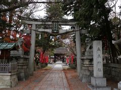 Yanwenli����̗��ؐ_�Ё@�ւ̓��e�ʐ^1