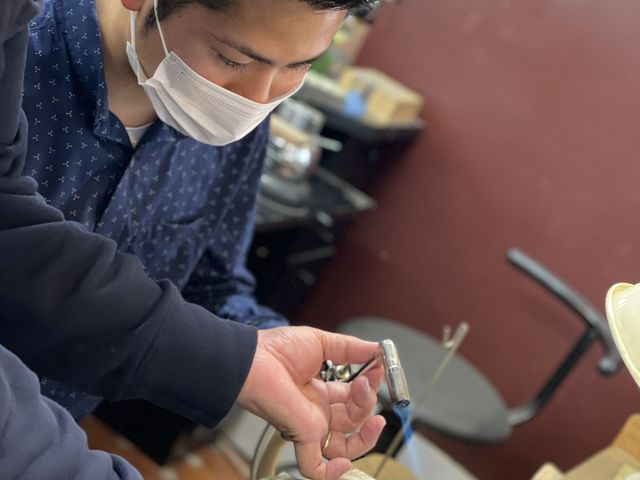 ���J�ɋ����Ă���܂����_�X�̒�������gouttedor