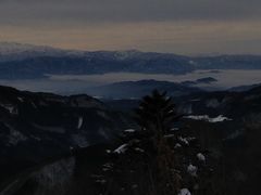 スキー場から見た白山と雲海_ほおのき平スキー場