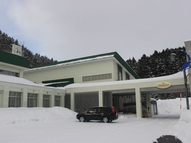 ���w�Z�̌����ł�_���쒬�G�R�~���[�W�A���Z���^�[