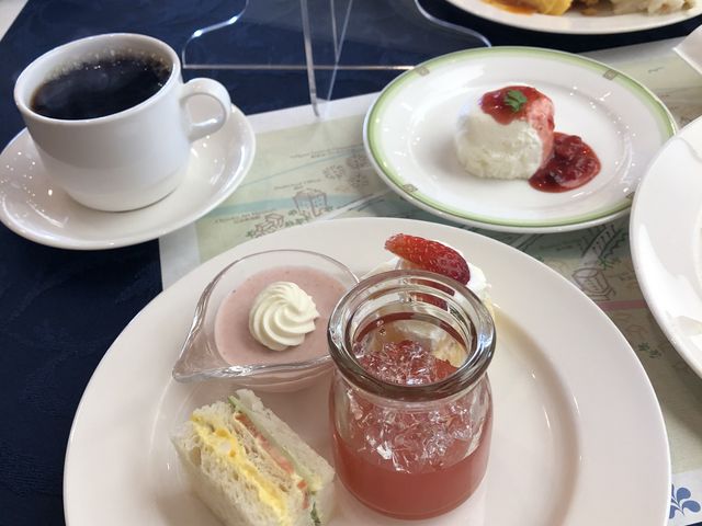 �f�U�[�g_�z�e�����q�V��