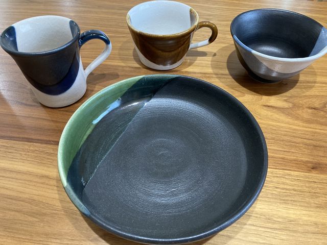 作った皿など_オンリーワン陶芸教室