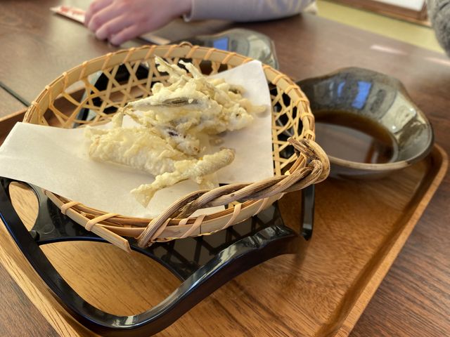 ނJTM̓XgŖŗgĂēVՂɁII_񂵂̂򂽂Ղ̓