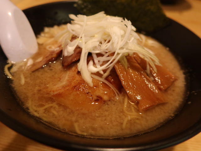 �ݖ����[����_�ˈ� �݂���