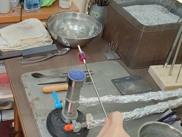 �o�[�i�[�ŃK���X���t��܂�(^_^*)_���炷�H�[�@���