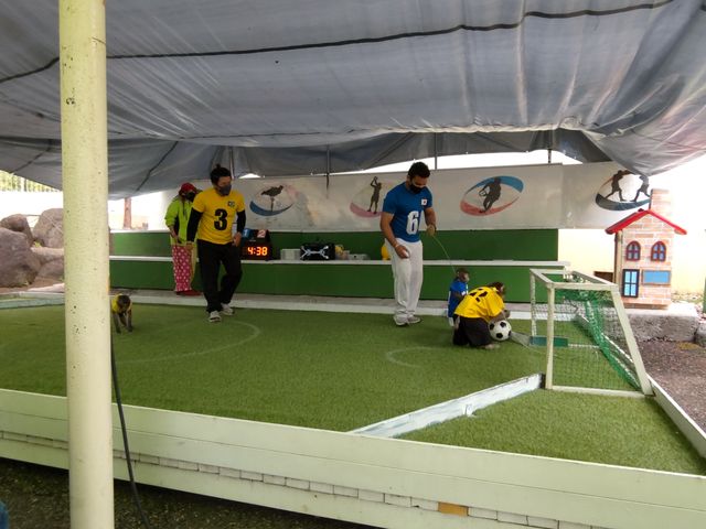 �T�b�J�[�K�`�o�g��_�����郉���h���A�j�^�E��