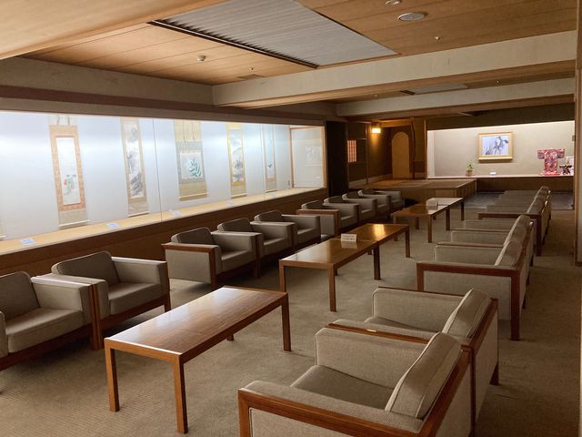 ���C���� ������_���C����@������