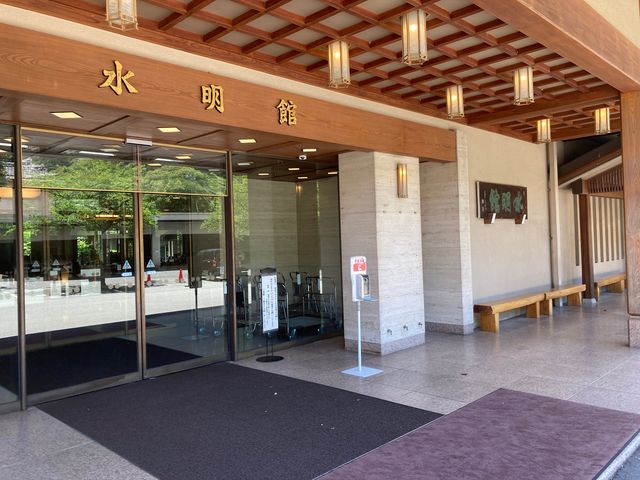 ���C���� ������_���C����@������