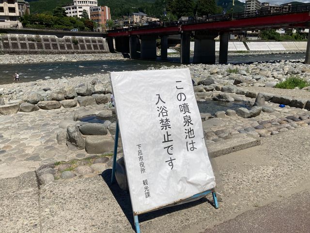 ����r_����r