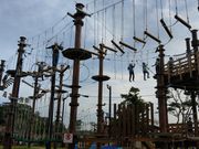 ܂SR̃lX^][g_˂̓eʐ^3