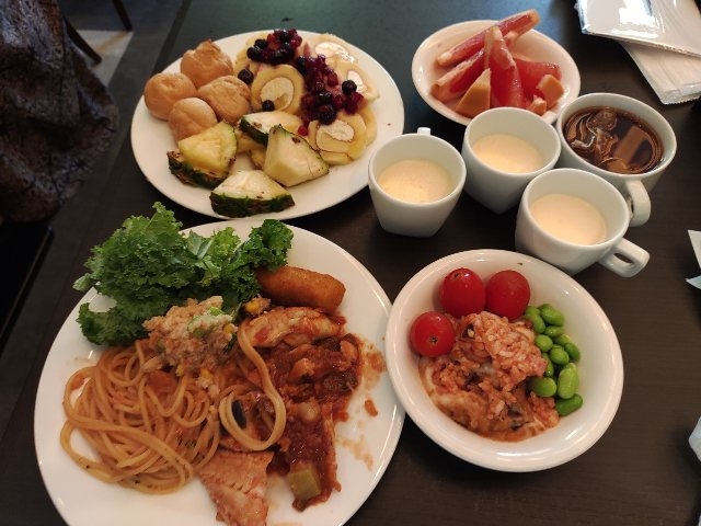 �N���[���p�X�^�@�P�[���@�v�����͂Ȃ߂炩�B_�u�b�t�F&�J�t�F���}���[�A �O��K�[�f���z�e�������C�^���A�X