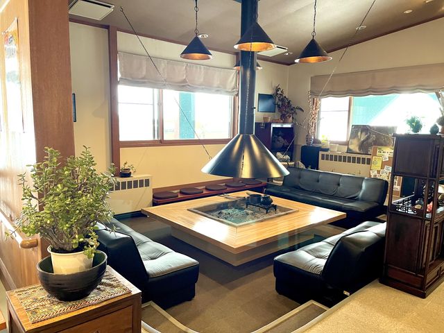 ���r�[_�芥���̑򉷐� �X�̎l�G