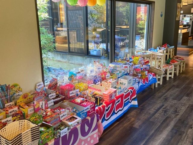 �������ʉَq�������ς��I_�L�n�X�����򂷂����̓�