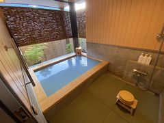 MORINAGA̓ЉƂւ̓eʐ^1