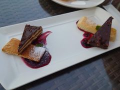 ismouugjANANEvUzeDyւ̓eʐ^1