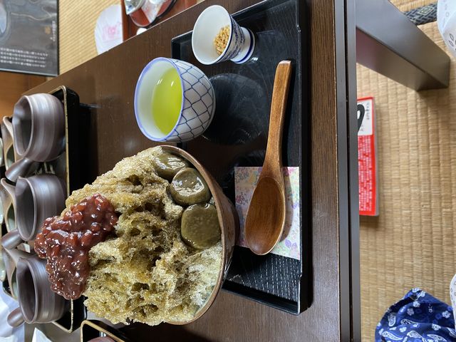 �������ɂȂ��Ă��܂��܂�����
�傫���Ă����𓀂点�č��炵���n�����炨���ɂȂ�܂�
_���Ԃ����J�t�F