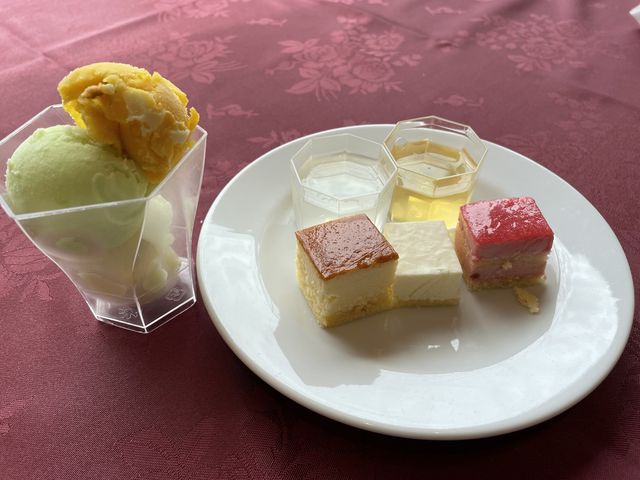 �䂸�E�������E�}���S�[�A�C�X�ƁA�P�[�L�A���E�A�b�v���[���[�B_�_�C�����C�l�b�g�z�e���a�̎R