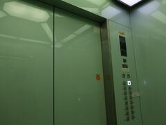 yosshy����̃A�G���W�]�e���X�ւ̓��e�ʐ^1