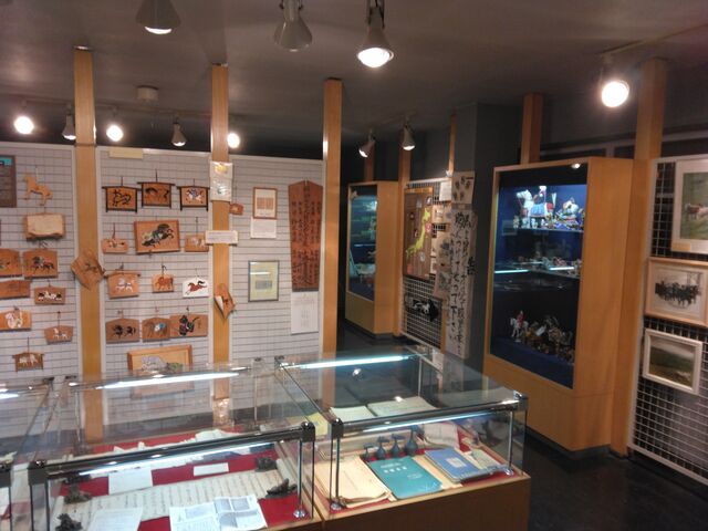 ��������̂��̂��W������Ă��܂��B_�n�̎�����