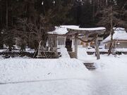 ��������̔��씪���_�Ђ̓��e�ʐ^2