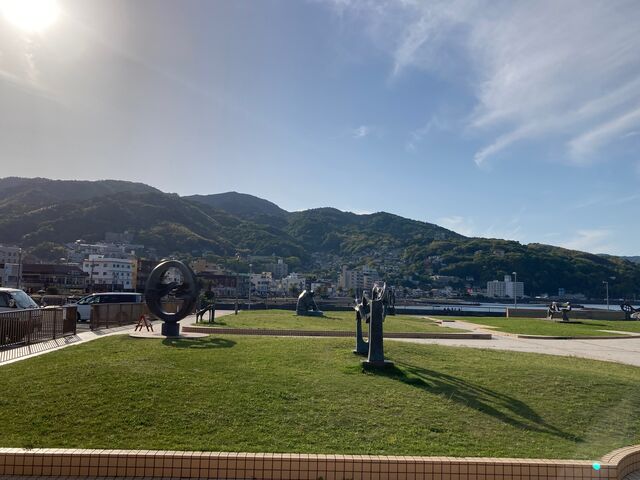 �Ȃ��������E�ɓ��I�����W�r�[�`_�Ȃ��������E�ɓ��I�����W�r�[�`